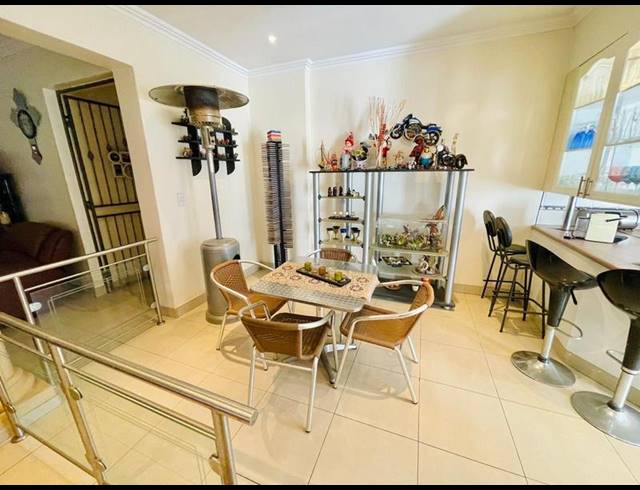 3 BEDROOM HOUSE FOR SALE IN TOWERBY